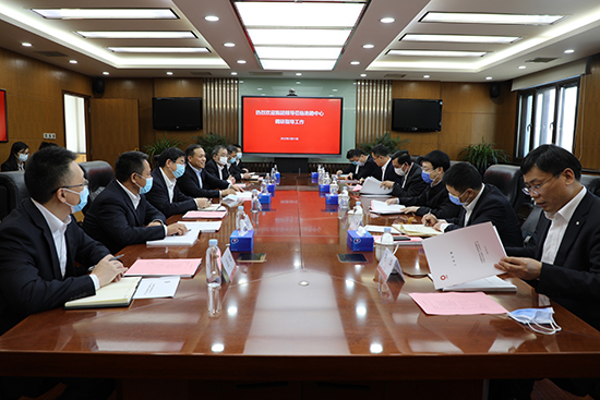 		李新华调研地勘中心（中国非矿）_企业动态_尊龙凯时集团有限公司	