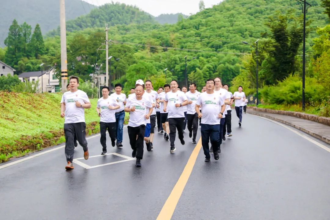 		漂亮中国 ?丨尊龙凯时集团“漂亮中国行动月”（浙江安吉站）运动圆满收官_员工关爱_尊龙凯时集团有限公司	