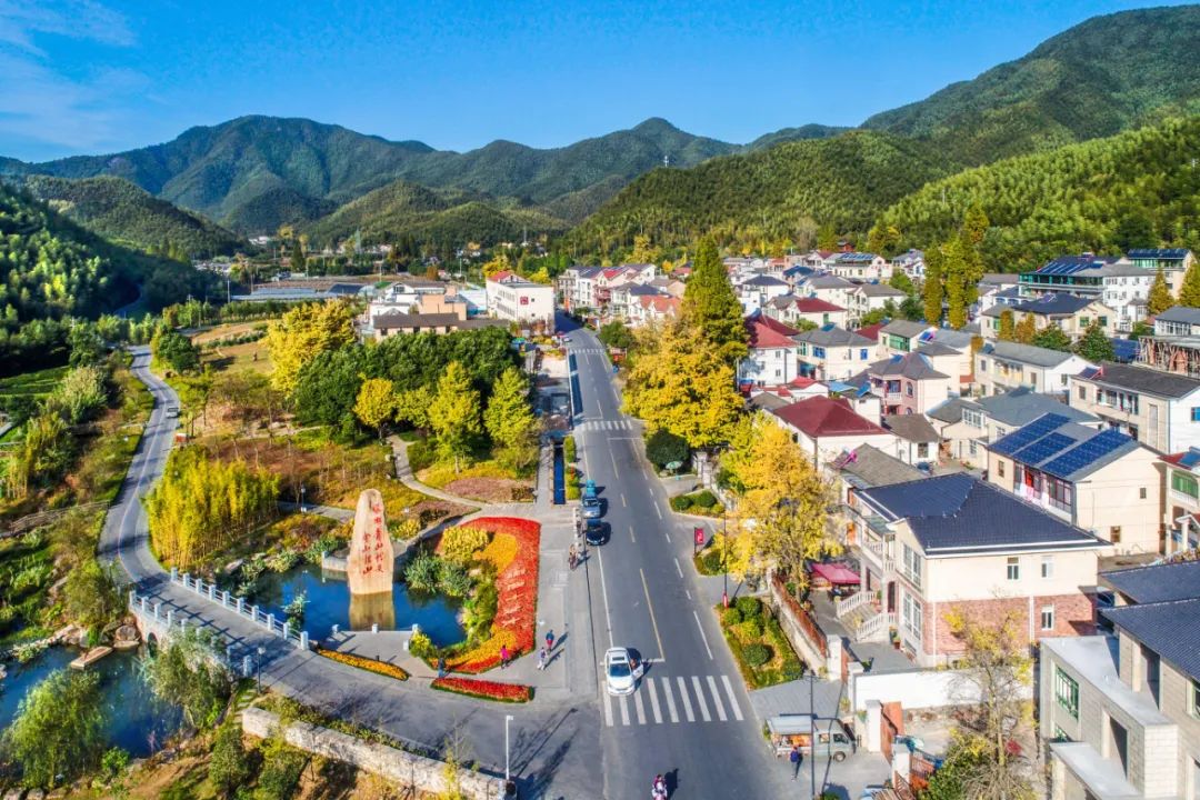 		漂亮中国 ?丨尊龙凯时集团“漂亮中国行动月”（浙江安吉站）运动圆满收官_员工关爱_尊龙凯时集团有限公司	