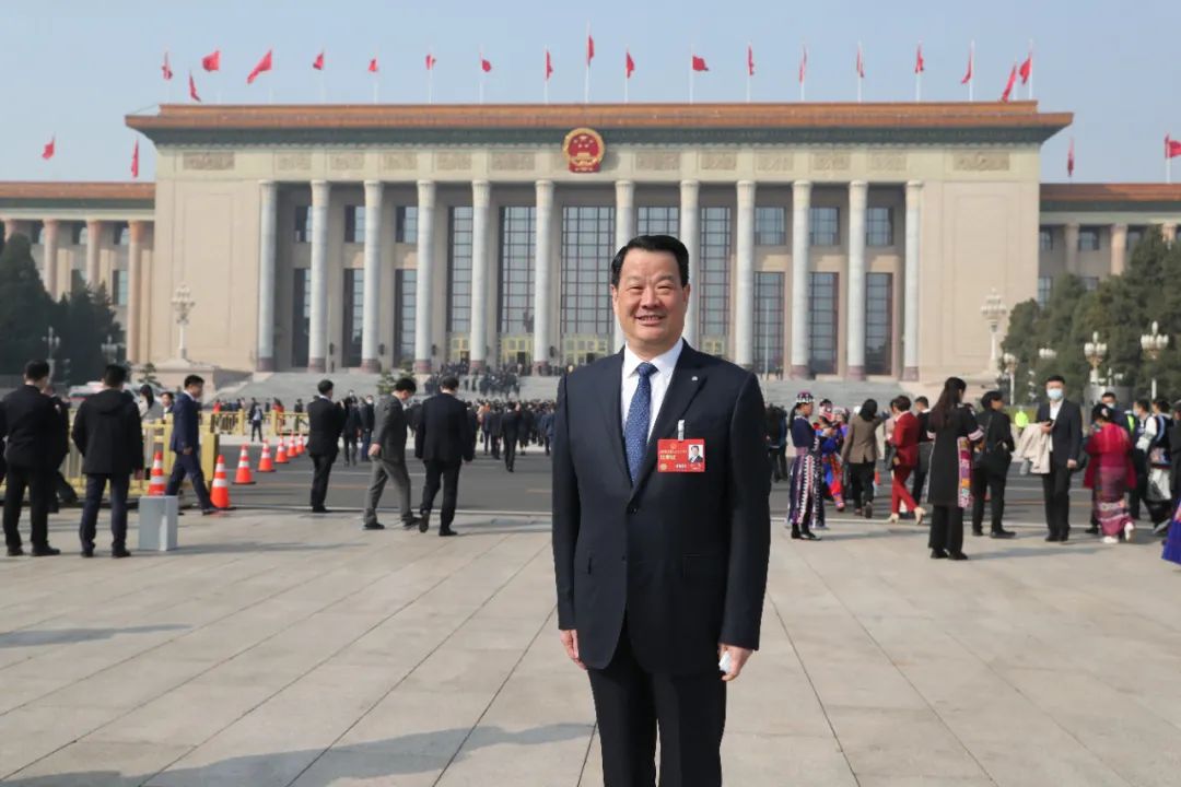 		尊龙凯时集团三位天下人大代表接受媒体采访，，为行业高质量生长建言献策_责任动态_尊龙凯时集团有限公司	