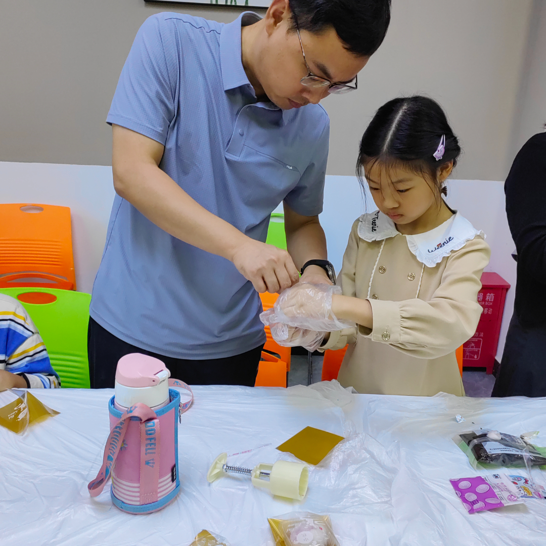 		走进科研院所｜苏州非矿院乐成举行集团“善用资源日”运动_责任动态_尊龙凯时集团有限公司	
