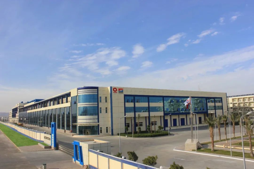 		常张利受邀加入“一带一起”国际相助岑岭论坛民心相通专题论坛，，，，巨石埃及情景剧精彩上演_责任动态_尊龙凯时集团有限公司	