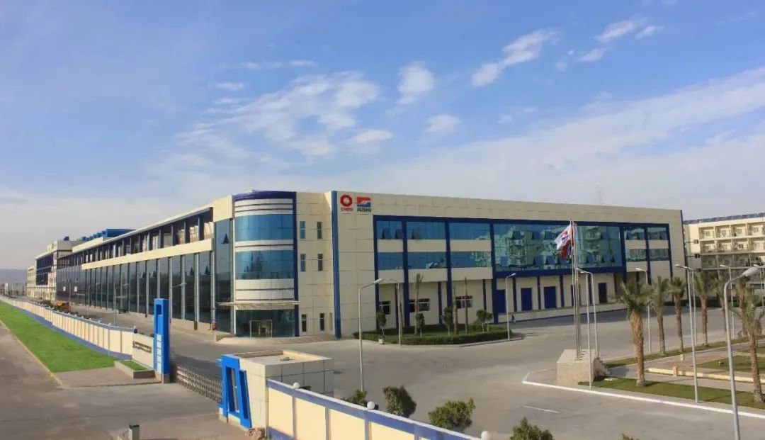 		《红旗文稿》刊发周育先署名文章：为加速建设天下一流企业再建新功_责任撒播_尊龙凯时集团有限公司	