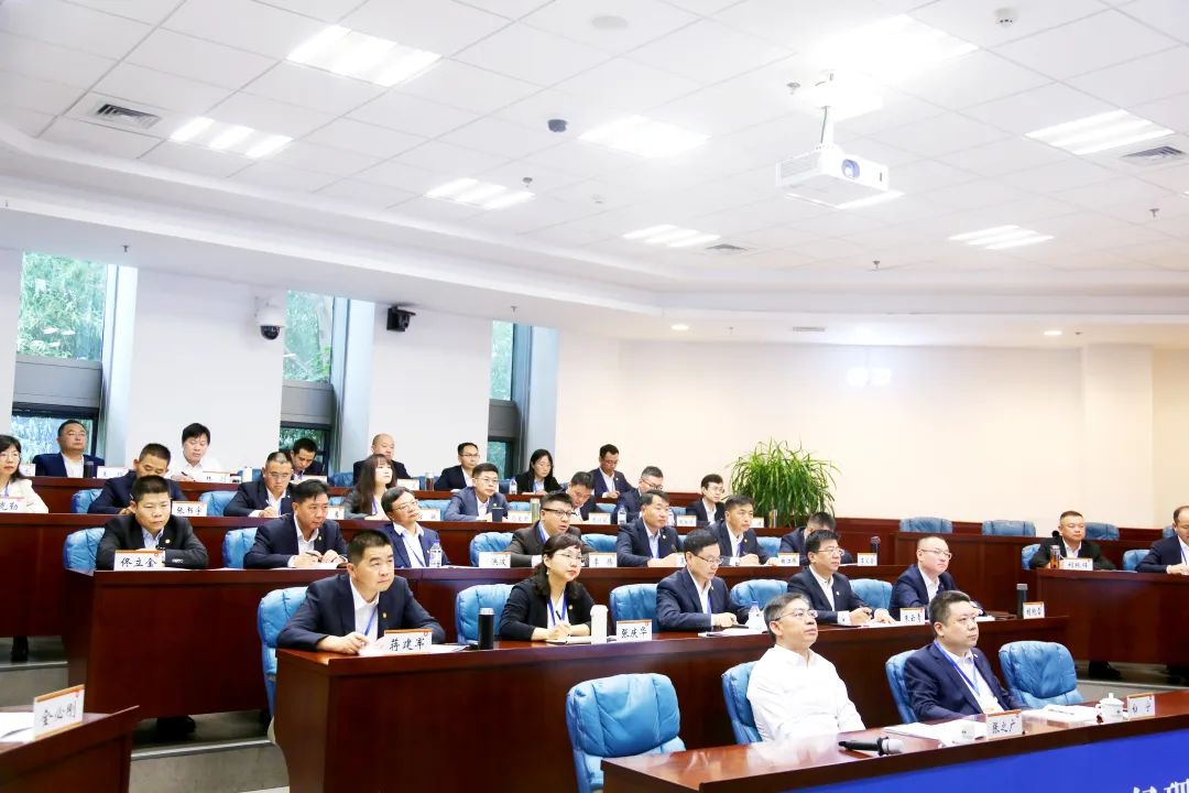 		尊龙凯时集团第六期向导职员中恒久谋划治理培训班（EMT）顺遂开班_企业培训_尊龙凯时集团有限公司	