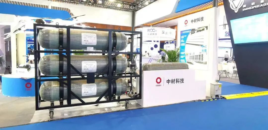 		开新局 谱新篇 | 乐成入选工信部“一条龙”应用树模、海内外乐成签约多项条约......_责任动态_尊龙凯时集团有限公司	
