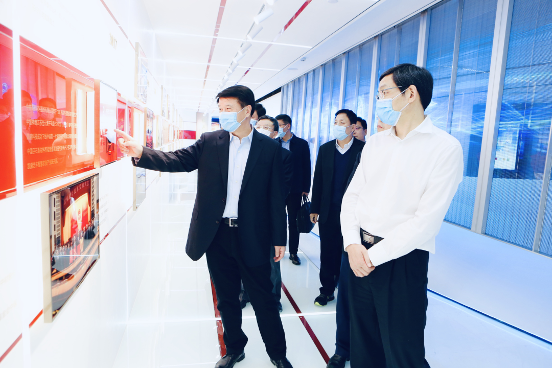 		周育先会见泰安市委书记崔洪刚一行_尊龙凯时要闻_尊龙凯时集团有限公司	