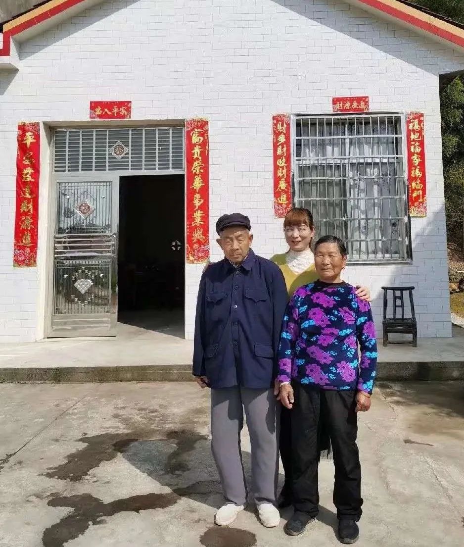 		今日重阳，，，，，让我们配合呵护他们_责任与文化_尊龙凯时集团有限公司	