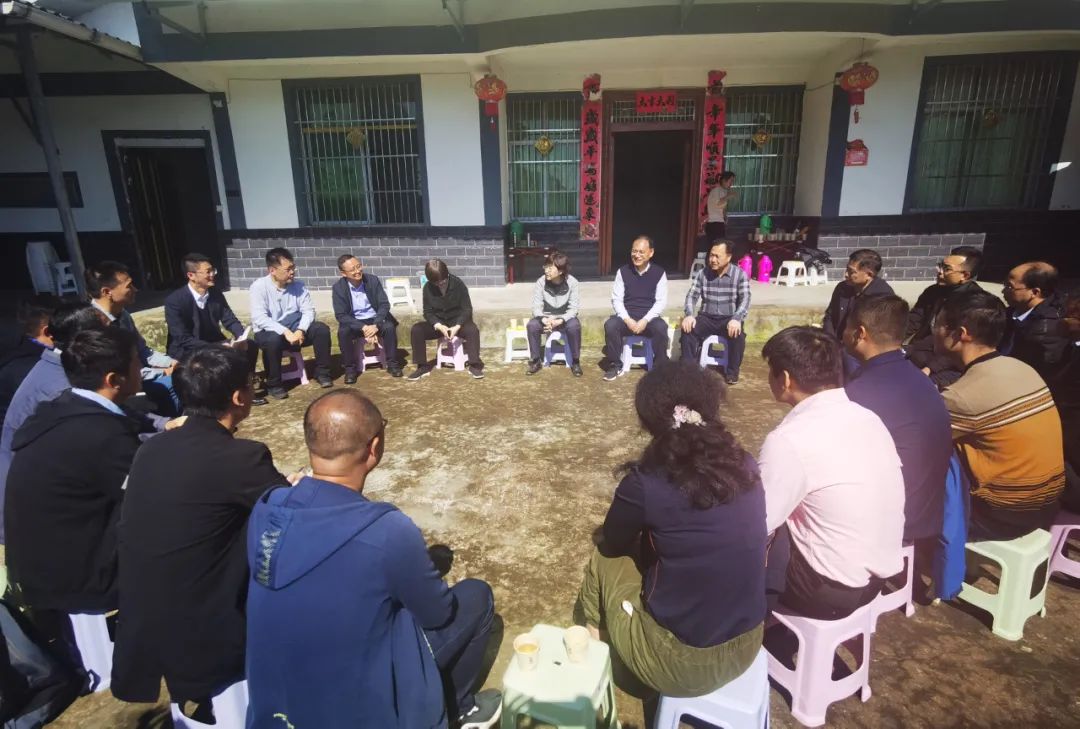 		孙力实一行到云南昭通集团扶贫点实地调研_尊龙凯时要闻_尊龙凯时集团有限公司	