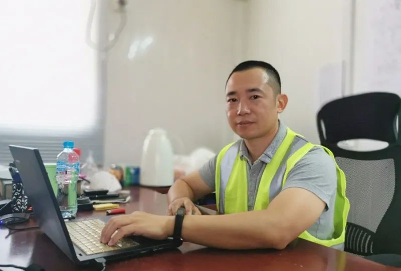 		外洋员工故事 | 走，，来看看我们身边的“超人”吧_人物_尊龙凯时集团有限公司	