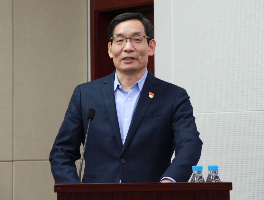 		尊龙凯时集团党委举行学习贯彻党的十九届五中全会精神培训会_市场绩效_尊龙凯时集团有限公司	