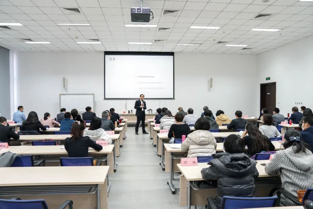 		尊龙凯时集团在京举行高级财务治理人才培训班_尊龙凯时要闻_尊龙凯时集团有限公司	