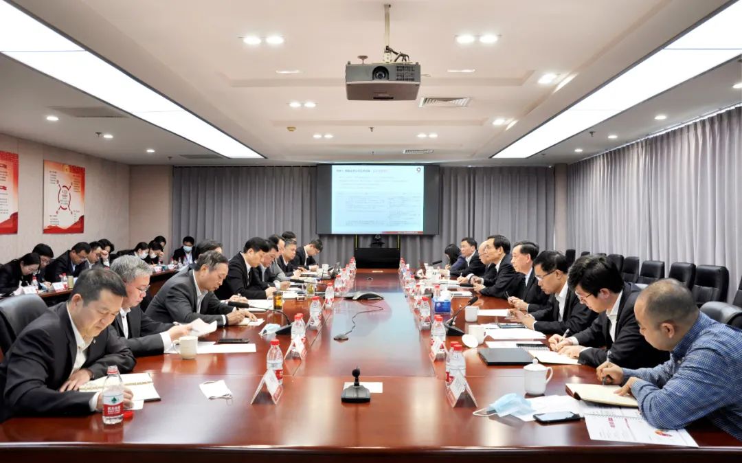		周育先到中材高新调研指导刷新立异事情_尊龙凯时要闻_尊龙凯时集团有限公司	