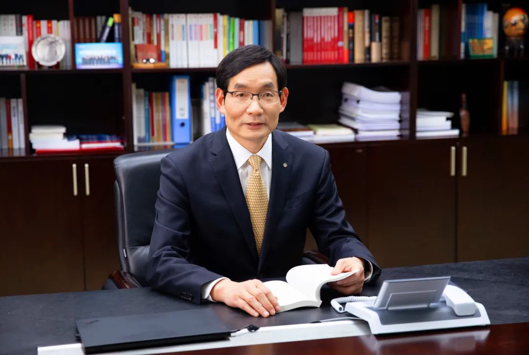 		周育先接受中国水泥网专访：立异历来不是一件简朴的事_尊龙凯时要闻_尊龙凯时集团有限公司	