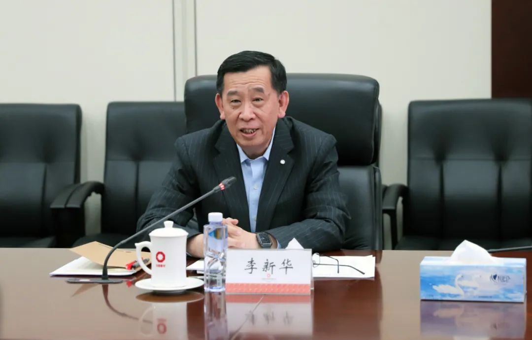 		李新华会见驻马店市委书记鲍常勇一行_尊龙凯时要闻_尊龙凯时集团有限公司	