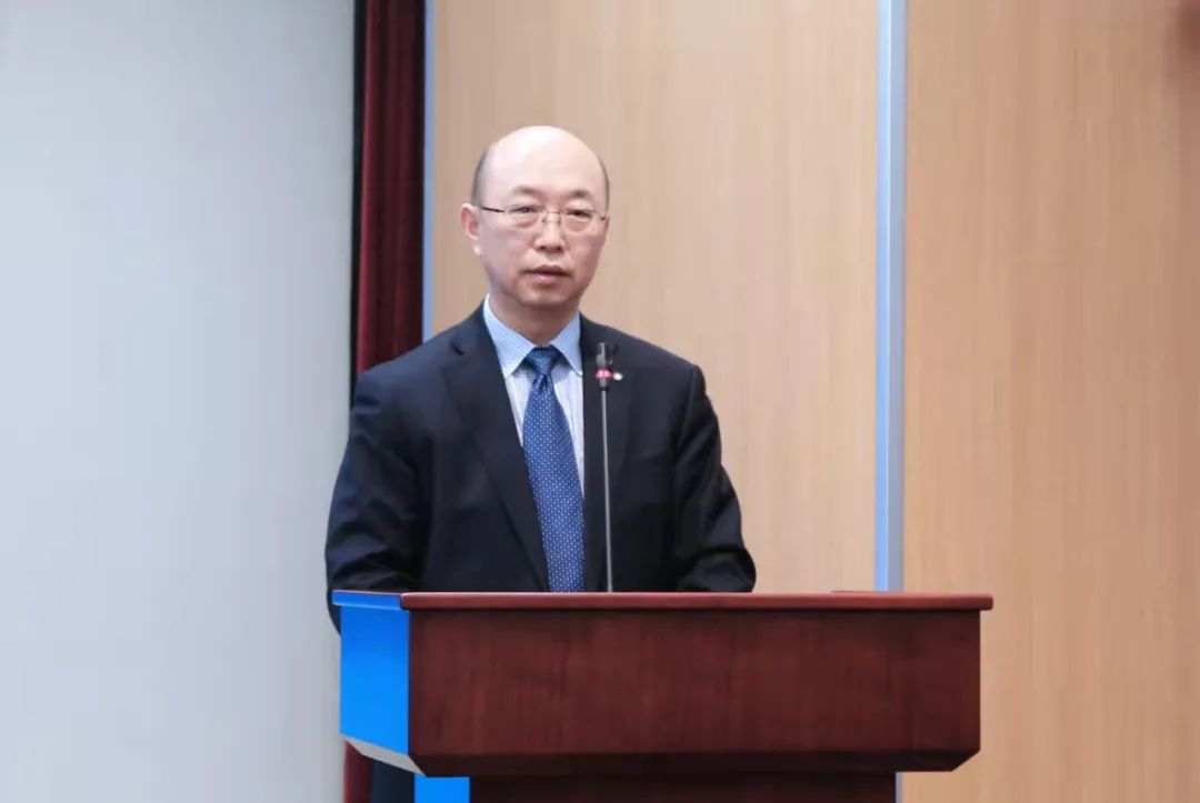 		尊龙凯时水泥板块营业整合大会在京召开，，，，全球营业规模最大、千亿市值的水泥公司全新亮相_幻灯片_尊龙凯时集团有限公司	