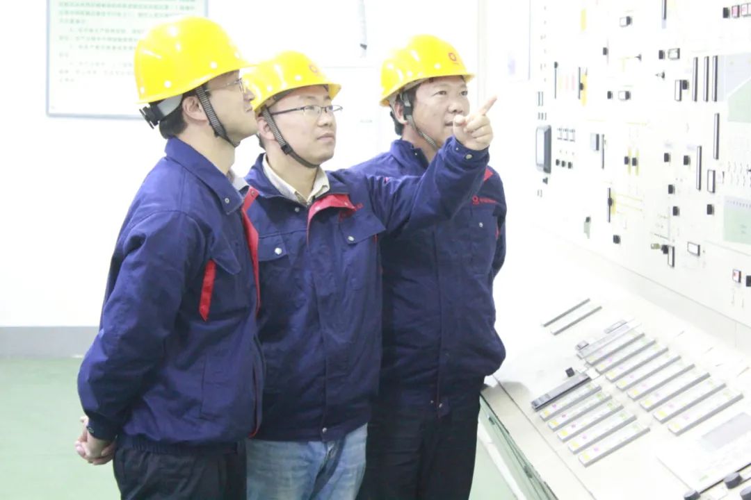 		最美建材人 |中复丽宝第杨凯：善于解决问题的“多面手”_人物_尊龙凯时集团有限公司	