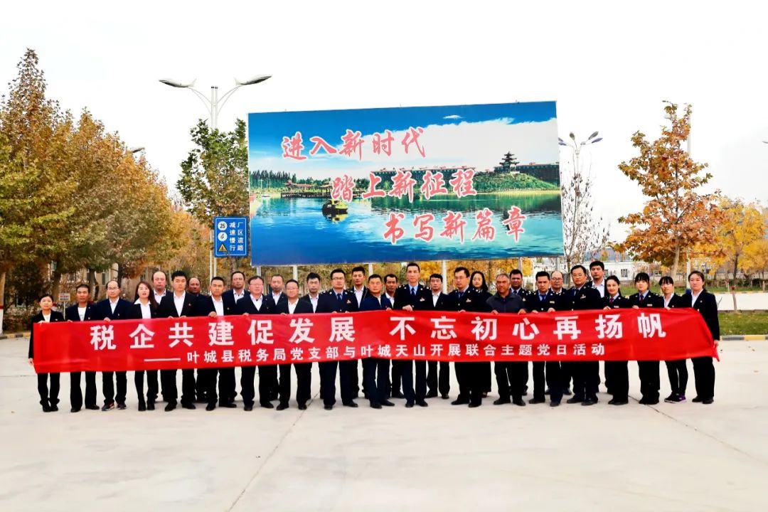 		最美建材人 | 叶城天山张敬文：兢兢业业、知行合一的“领头人”_人物_尊龙凯时集团有限公司	