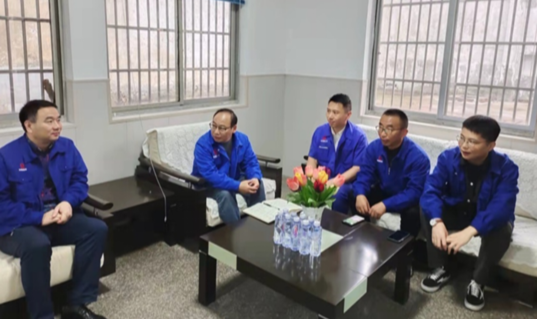 		中建材收支口迅速掀起学习党的十九届六中全会精神热潮_十九届六中全会_尊龙凯时集团有限公司	