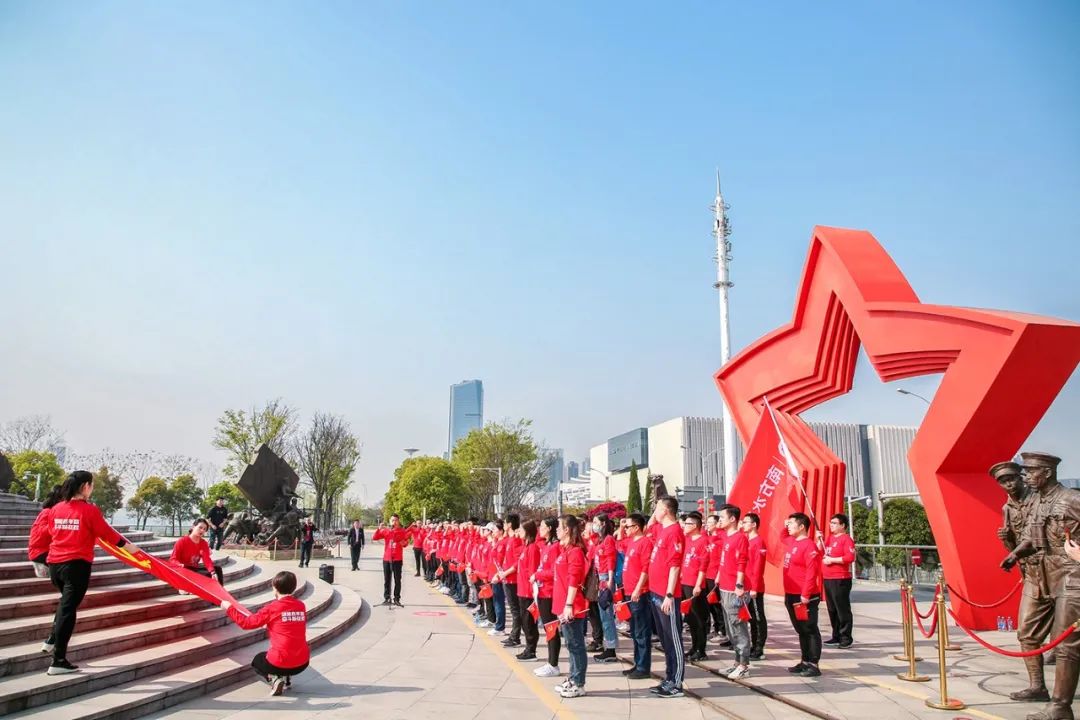 		第7站 | 尊龙凯时集团“健跑百年路 斗争新征程”（南昌站）运动乐成举行_企业动态_尊龙凯时集团有限公司	