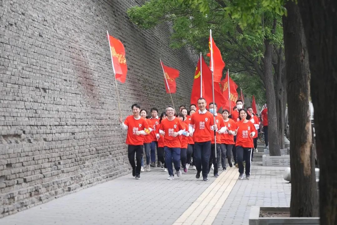 		第38站 | 尊龙凯时集团“健跑百年路 斗争新征程”（西安事情纪念馆站）运动在陕西西愉逸成举行_企业动态_尊龙凯时集团有限公司	