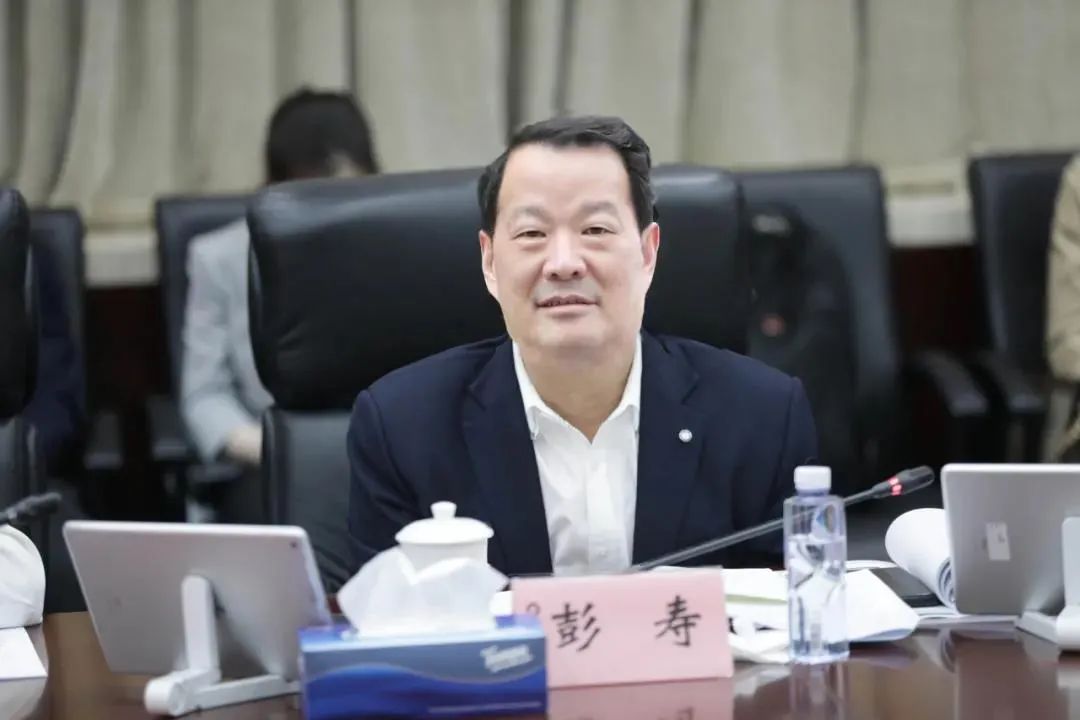 		周育先出席中国工程院“信息显示要害质料生长战略研究”重点战略咨询项目启动会并致辞_尊龙凯时要闻_尊龙凯时集团有限公司	