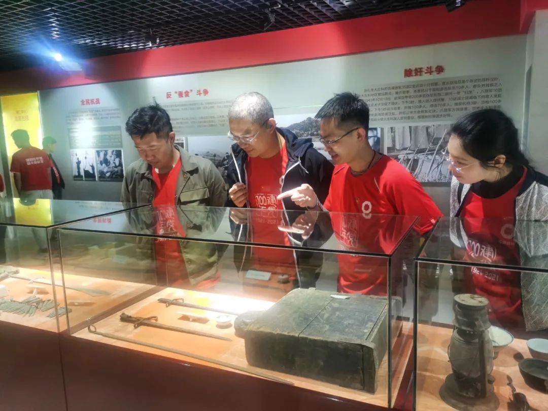 		第44站 | 尊龙凯时集团“健跑百年路 斗争新征程”（平北红色第一村站）运动在北京乐成举行_企业动态_尊龙凯时集团有限公司	