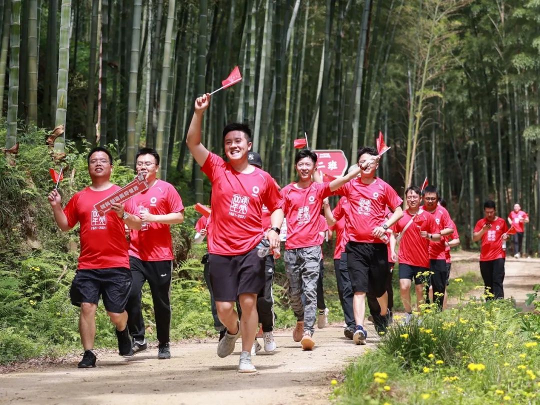 		第57站 | 尊龙凯时集团“健跑百年路 斗争新征程”（长兴站）在浙江湖州顺遂举行_企业动态_尊龙凯时集团有限公司	