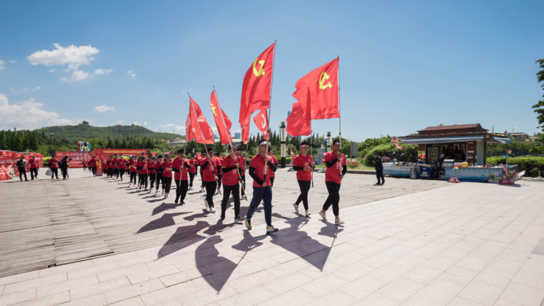 		第70站 | 尊龙凯时集团“健跑百年路 斗争新征程”（水师博物馆站）运动在青岛乐成举行_企业动态_尊龙凯时集团有限公司	