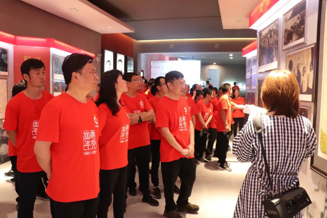		第72站 | 尊龙凯时集团“健跑百年路 斗争新征程”（成都战争纪念馆站）运动乐成举行_企业动态_尊龙凯时集团有限公司	