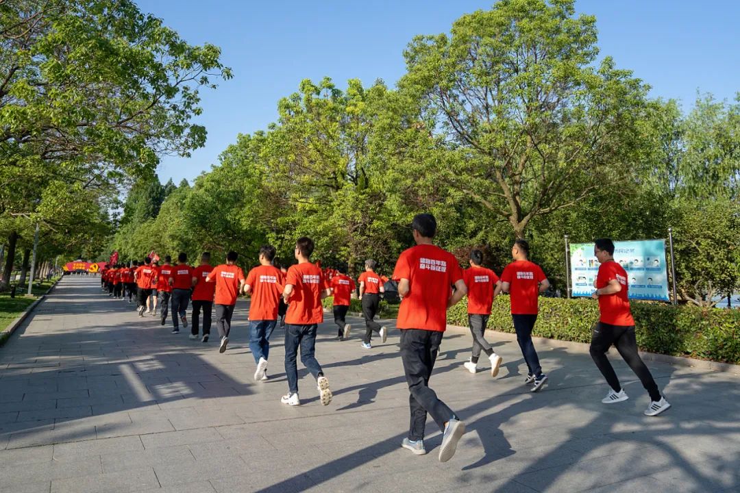 		第87站 | 尊龙凯时集团“健跑百年路 斗争新征程”（周恩来纪念馆站）运动在江苏淮愉逸成举行_企业动态_尊龙凯时集团有限公司	
