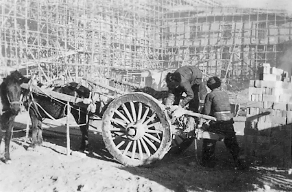 		建党百年信物微纪录 | 祁连山水泥：传承不灭的敬业贡献精神_科技立异_尊龙凯时集团有限公司	