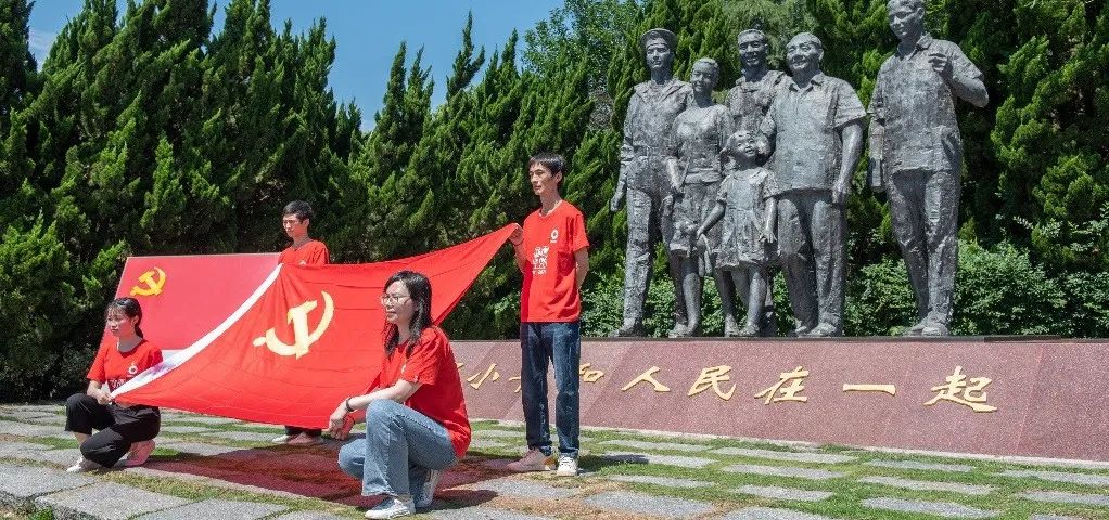 		第98站 | 尊龙凯时集团“健跑百年路 斗争新征程” (邓小平公园站)运动在江苏连云港乐成举行_企业动态_尊龙凯时集团有限公司	