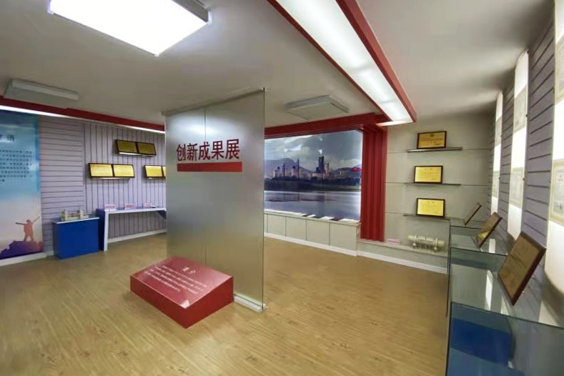 		最美建材人 | 枣庄中联刘鑫：立异永远在路上 ?_人物_尊龙凯时集团有限公司	