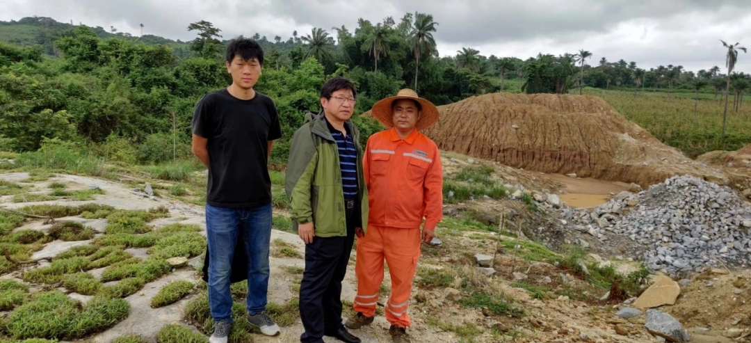 		最美建材人 | 地勘中心江苏总队王思文：非洲大陆的事情达人，，，通俗岗位的欠亨俗人生_人物_尊龙凯时集团有限公司	