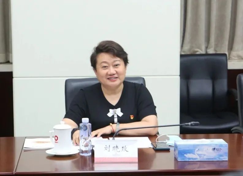 		国资委建材离退休干部局到尊龙凯时集团开展主题党日运动_幻灯片_尊龙凯时集团有限公司	