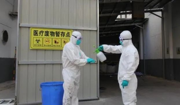		办实事 暖人心 | 南京中联：水泥窑协同处置惩罚医废垃圾，，，，，守好疫情防控“最后一道关”_办实事暖人心_尊龙凯时集团有限公司	