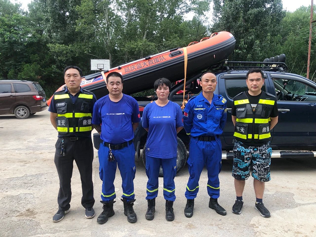		最美建材人 | 北玻有限季延：抗洪救援 风“豫”同舟_最美建材人_尊龙凯时集团有限公司	