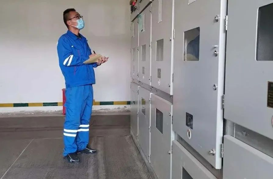		最美建材人 | 中材叶片张琦：字斟句酌提质量 尽职尽责保清静_人物_尊龙凯时集团有限公司	