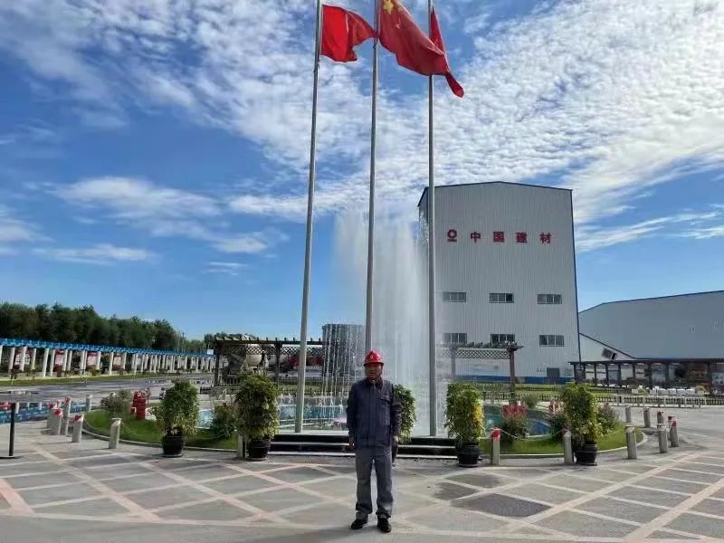 		最美建材人 | 北方水泥王志光：人生如混凝土，，起劲斗争才打造出结实品质_人物_尊龙凯时集团有限公司	