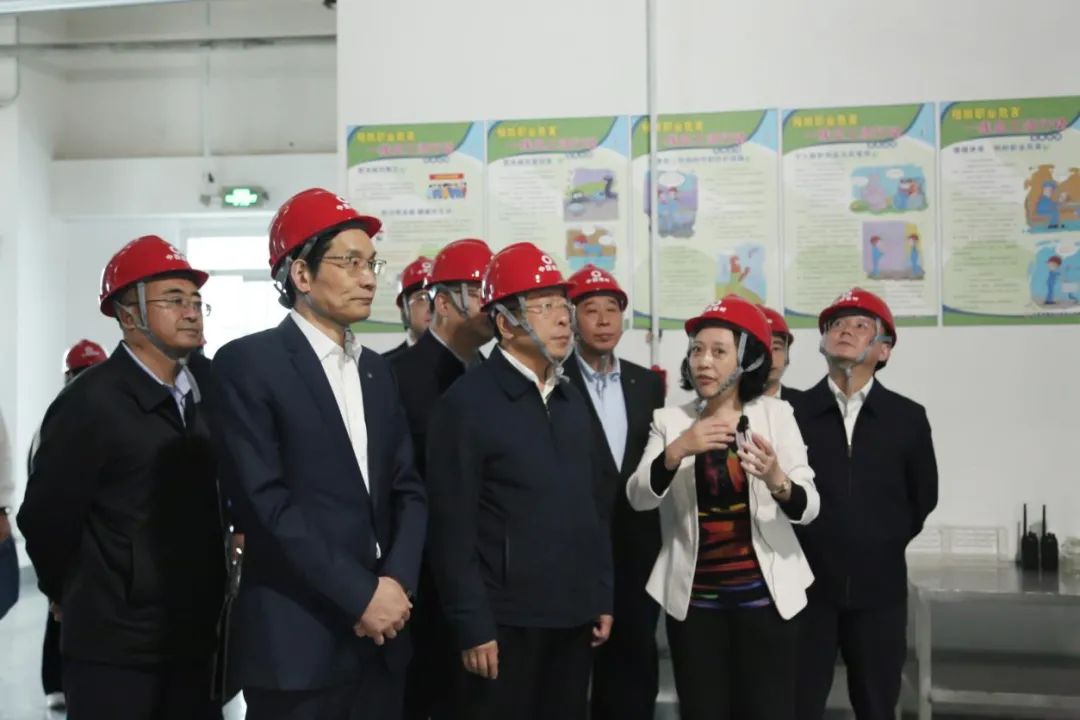 		任洪斌赴中复神鹰西宁公司指导调研_尊龙凯时要闻_尊龙凯时集团有限公司	