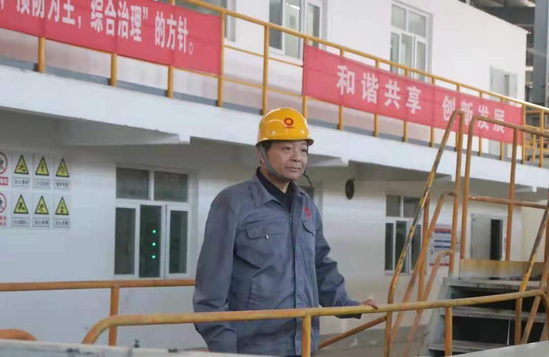 		最美建材人 | 中材（宜昌）节能刘天。。。。。。鹤鲆桓鼋橙耍，修一颗匠心_人物_尊龙凯时集团有限公司	