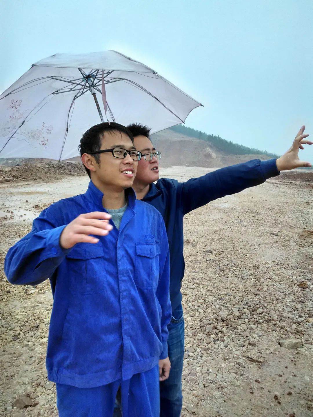 		最美建材人 | 安徽总队郑明辉：新时代地质达人_人物_尊龙凯时集团有限公司	