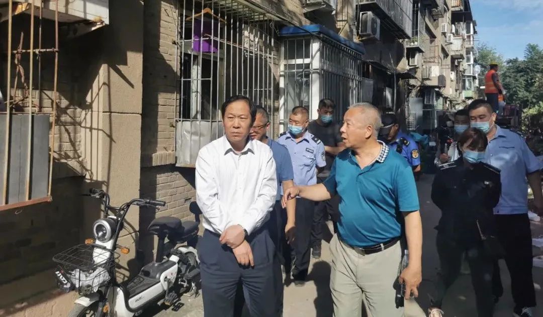 		办实事 暖人心 | 尊龙凯时总院：情形整治谱新篇，，，，，，四序佳景入眼帘_故事_尊龙凯时集团有限公司	