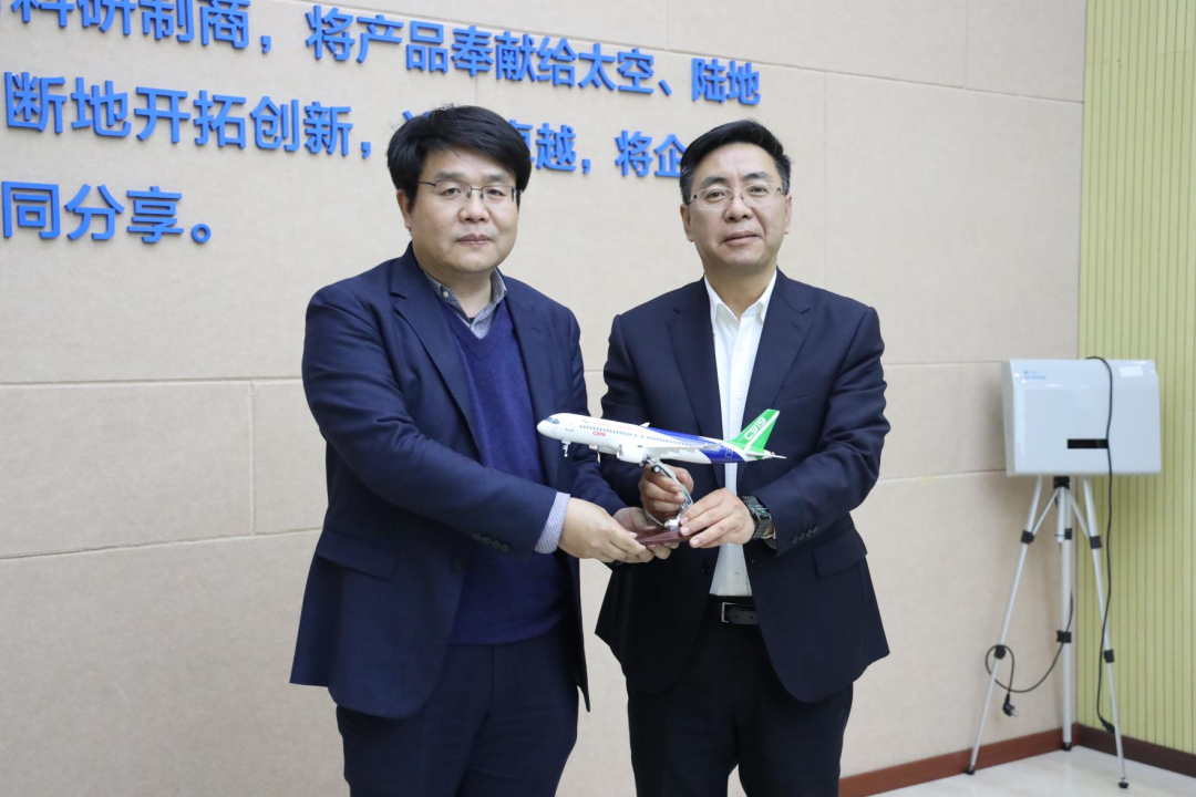 		最美建材人 | 哈玻院侯涤洋：永不止步的科研领武士_人物_尊龙凯时集团有限公司	