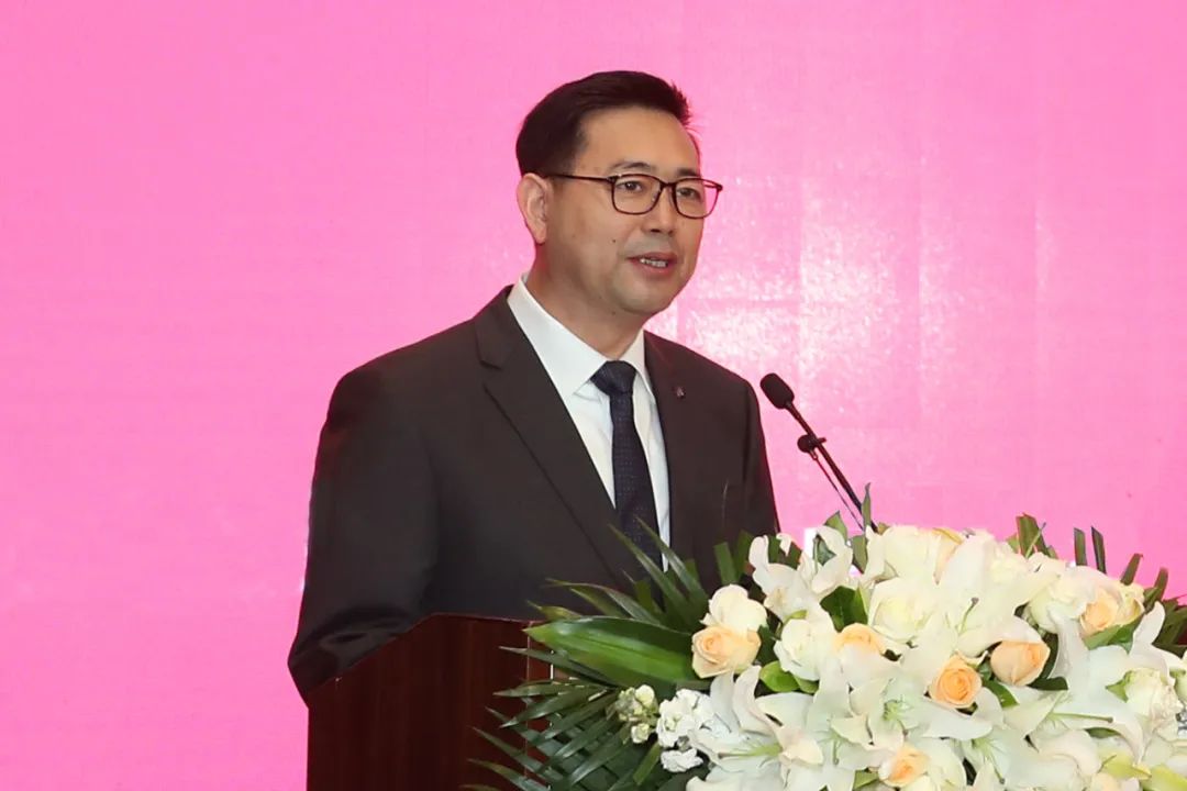 		尊龙凯时集团工程板块重组资产交割暨治理对接仪式乐成举行_幻灯片_尊龙凯时集团有限公司	
