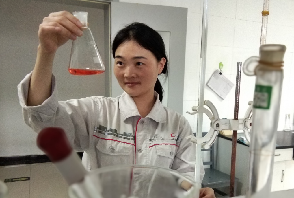 		最美建材人 | 淮海中联陈元元：巾帼不让须眉_人物_尊龙凯时集团有限公司	