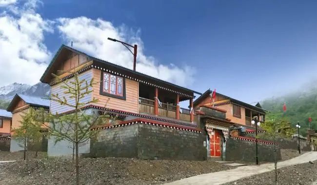 		最美建材人 | 北新衡宇景延龙：继续如铁、初心如磐的90后建设者_人物_尊龙凯时集团有限公司	