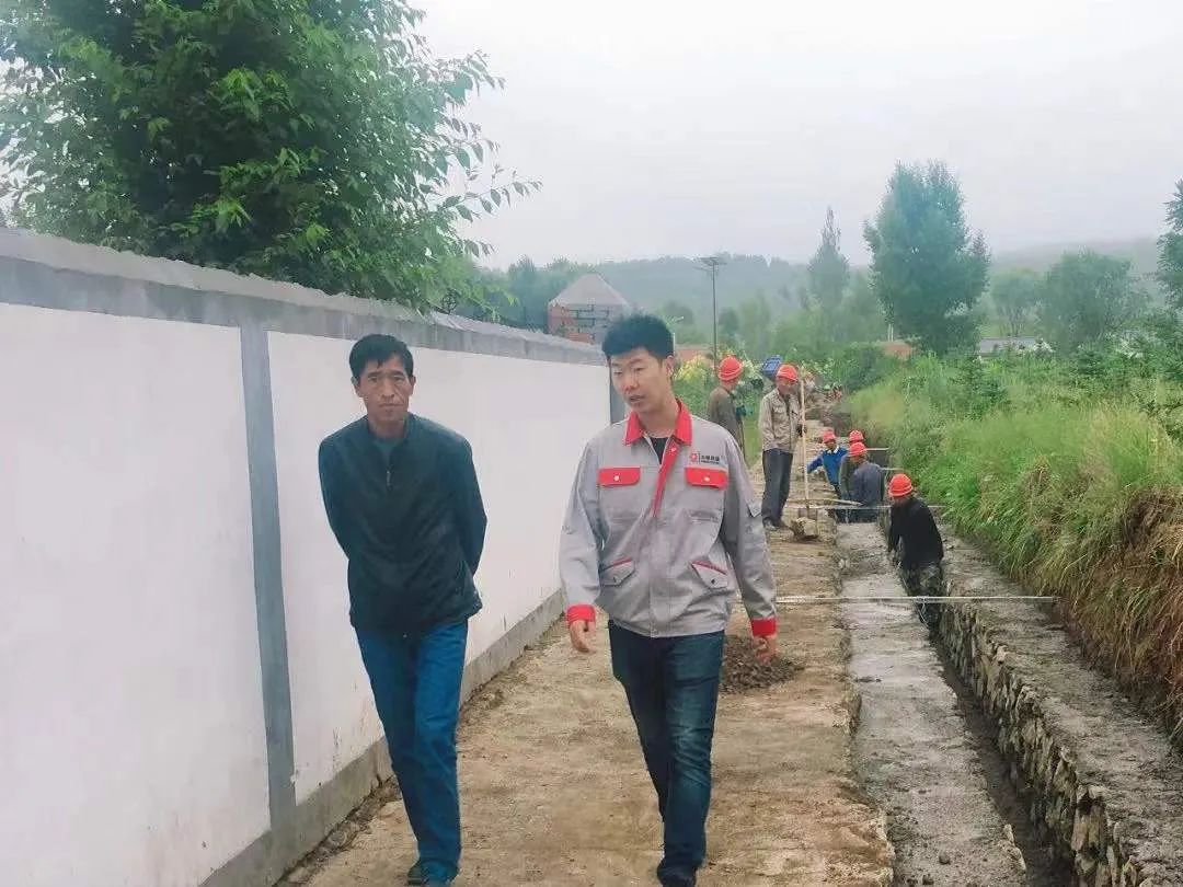 		最美建材人 | 北新衡宇景延龙：继续如铁、初心如磐的90后建设者_人物_尊龙凯时集团有限公司	