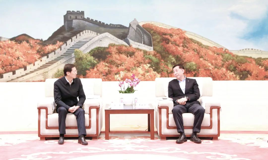 		李新华会见池州市委书记朴直一行_尊龙凯时要闻_尊龙凯时集团有限公司	