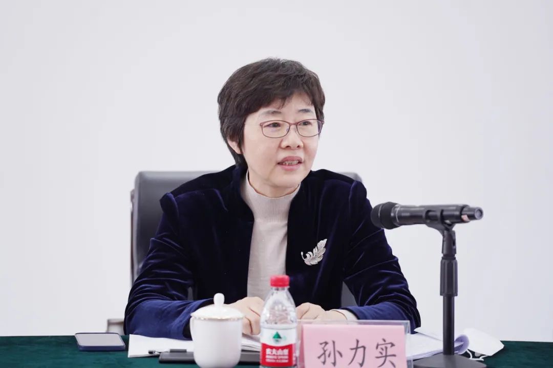 		孙力实调研秦皇岛企业，，，，，重点调研耀华百年庆祝唬运动准备情形_尊龙凯时要闻_尊龙凯时集团有限公司	